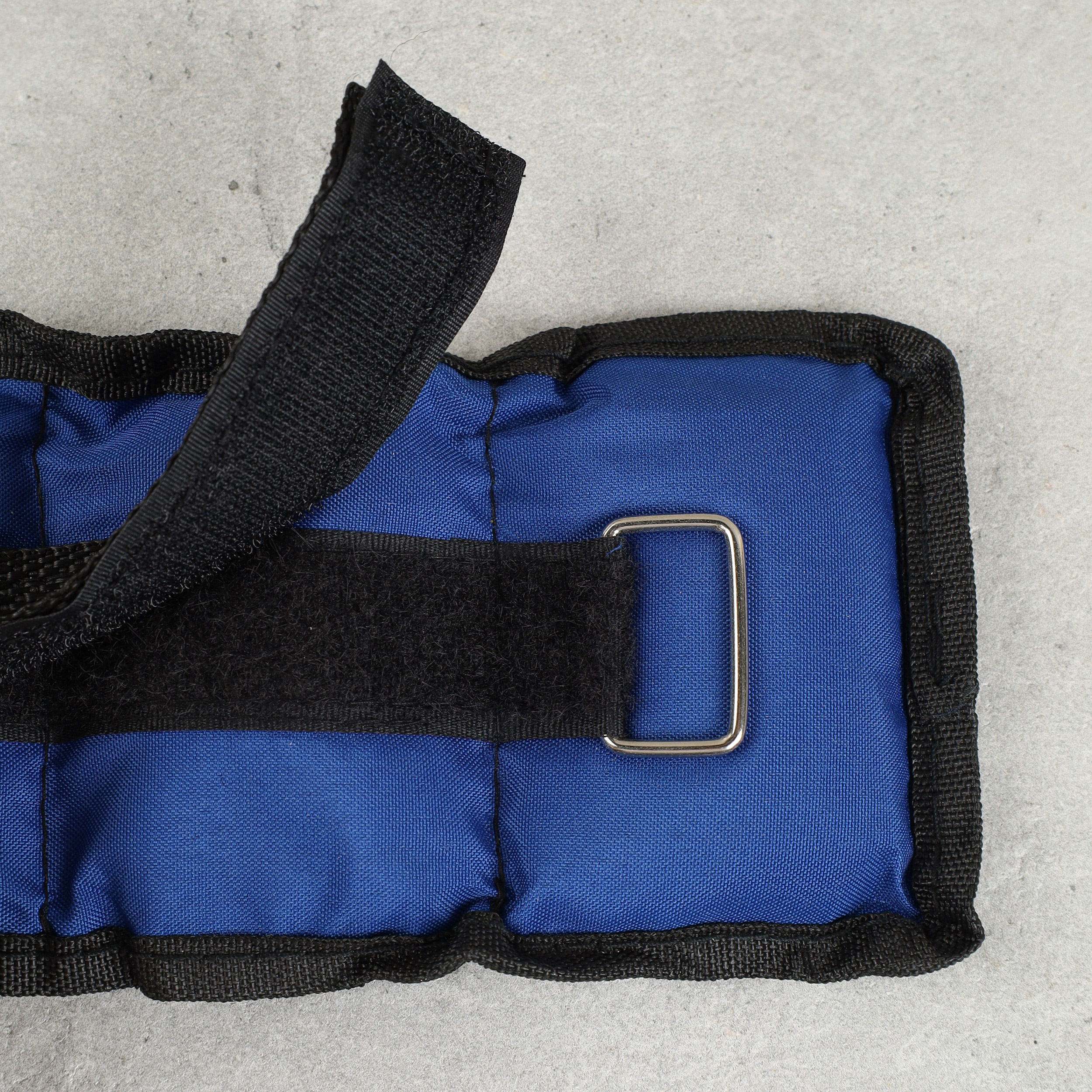 Утяжелители для рук и ног Woohooo FitLimbs / набор 2шт / 1кг 0.5х0.5 / наполнитель песок/уп 25/