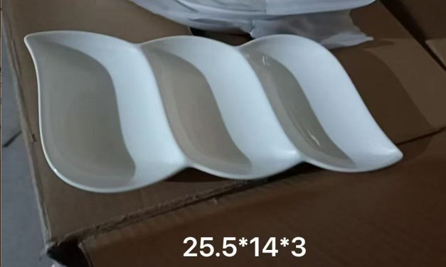 Менажница 3 секции 25,5х14х3 см/ CS-156 /уп 48/