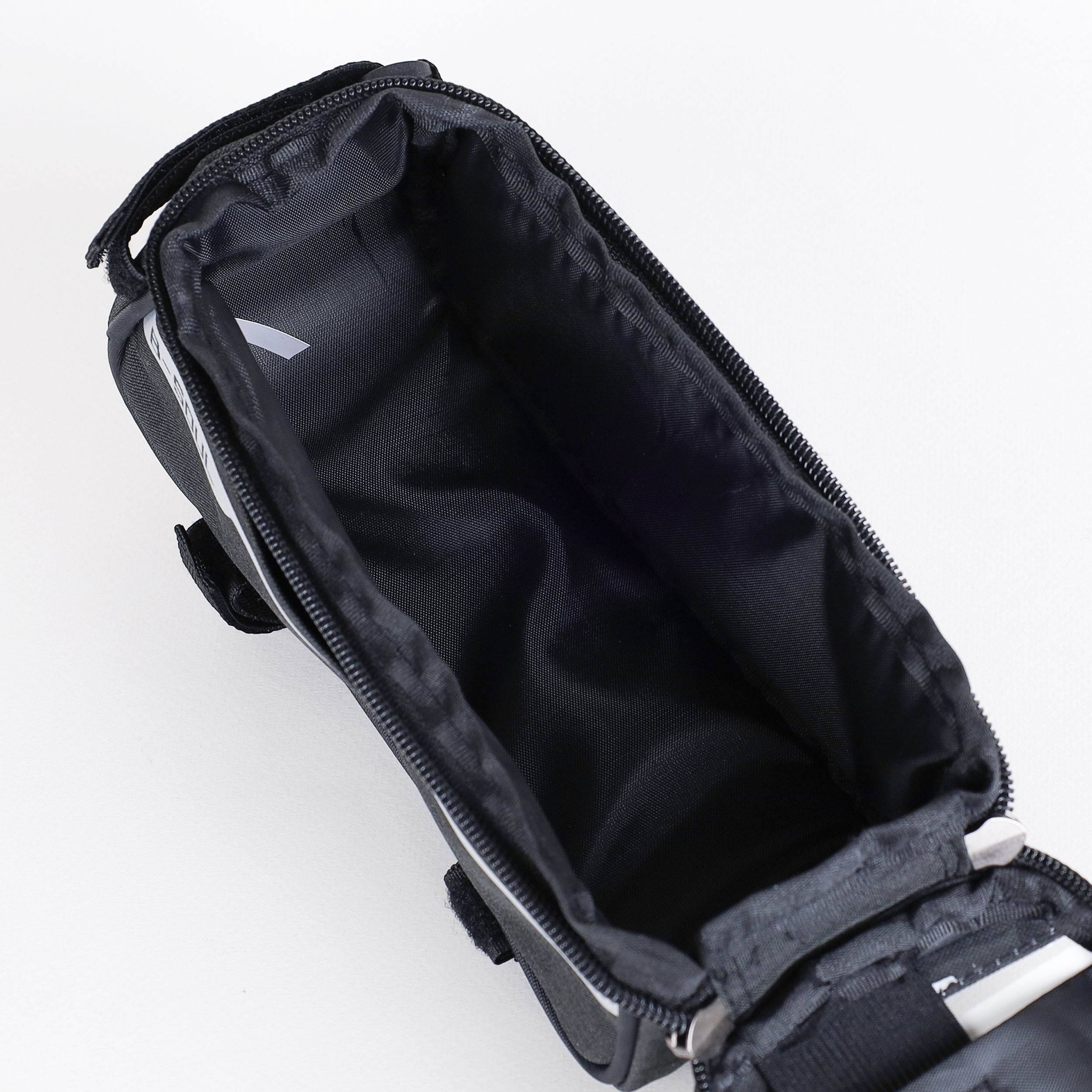 Сумка велосипедная на раму BICYCLE SOUL, с отделением для смартфона 6.0", основной отсек на молнии, черная, 21x10.5x9см. /уп 50/