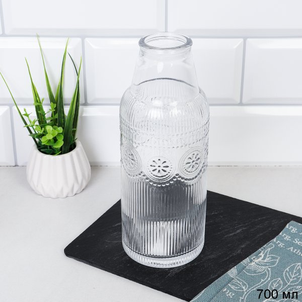 Графин 700 мл  / K-718 /уп 30/ микс