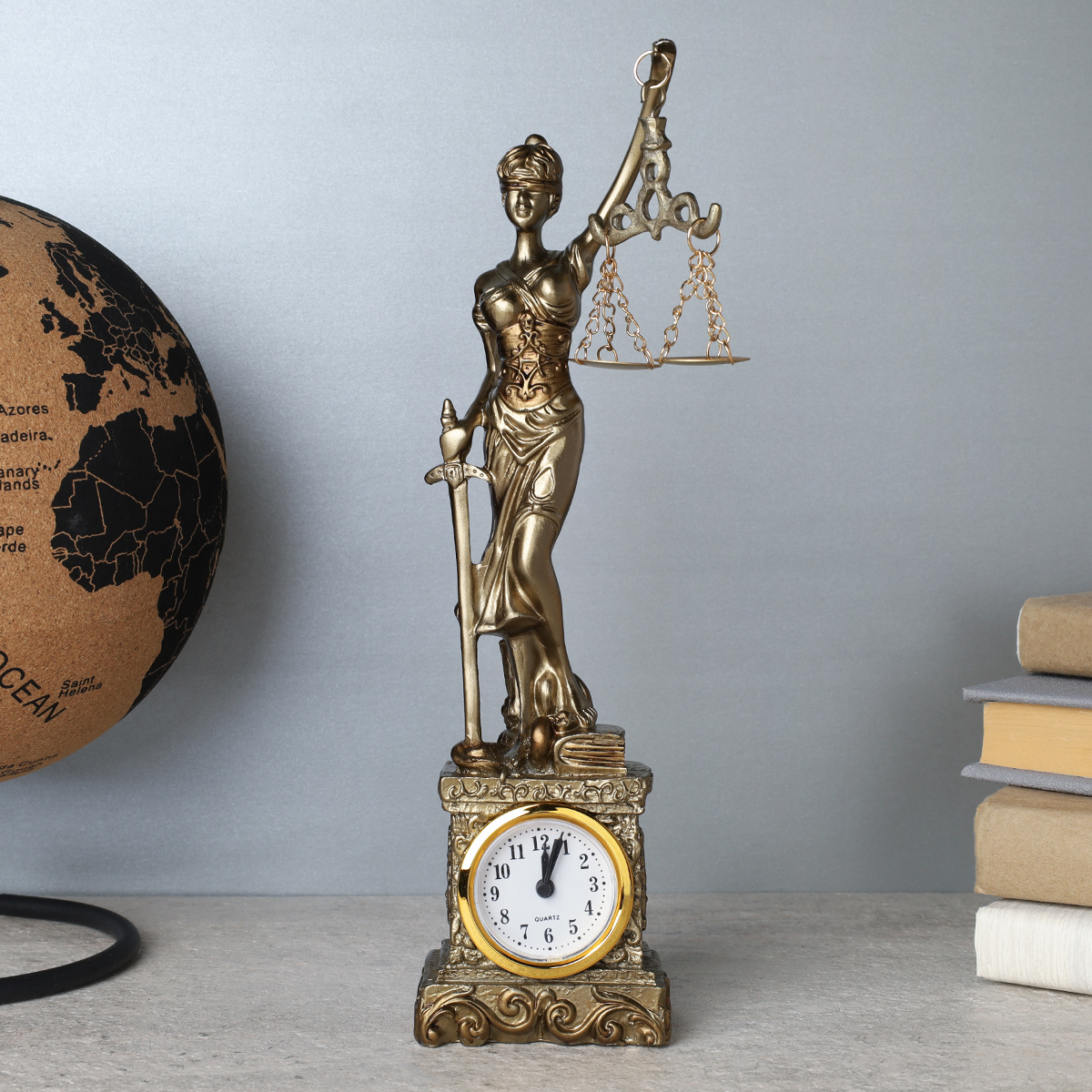 Часы статуэтка Фемида 27 см / 2717 /уп 48/