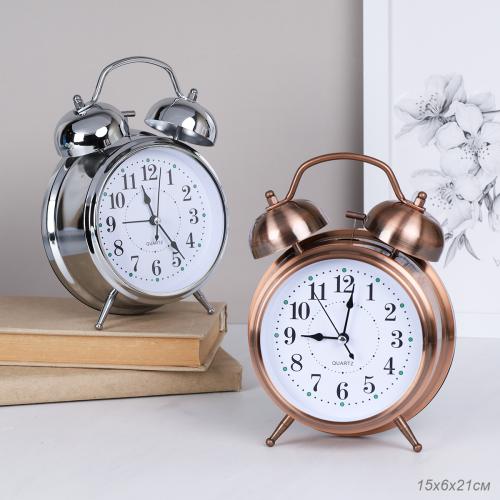 Будильник 13,5х6,5х20 см / 672 /уп 40/ 