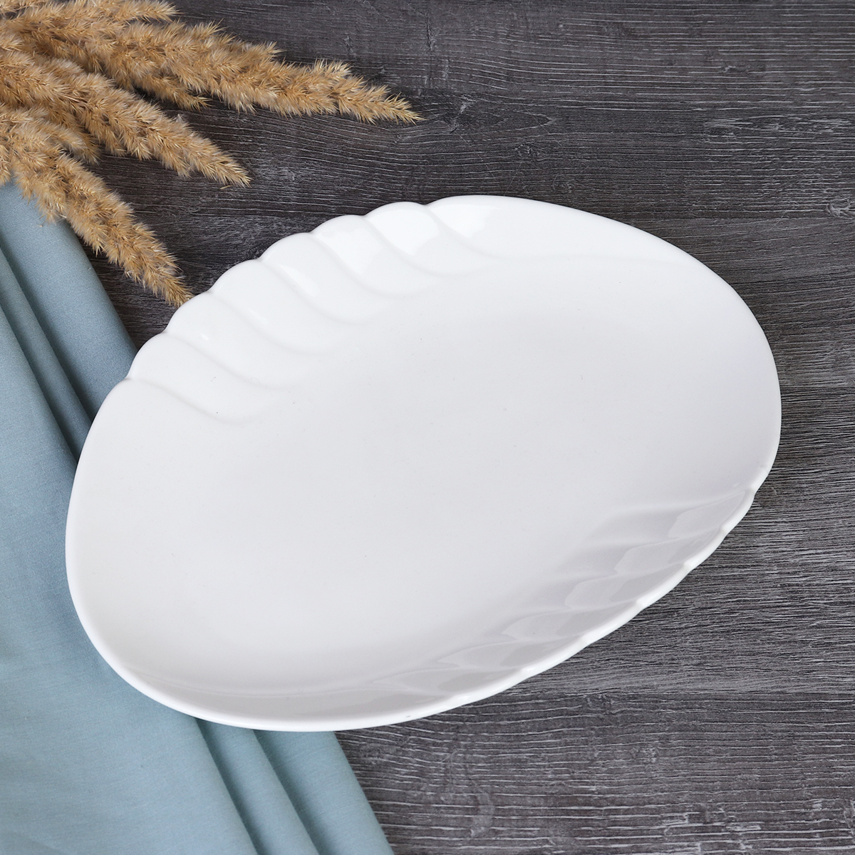 Тарелка овальная 25 см резной край / WDE-88 /уп 23/721200