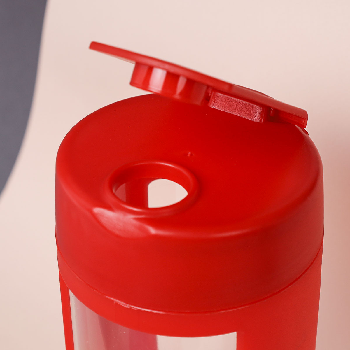 Бутылка/Шейкер MODERN SHS-590 красный, для спортивного питания 590ML/уп60