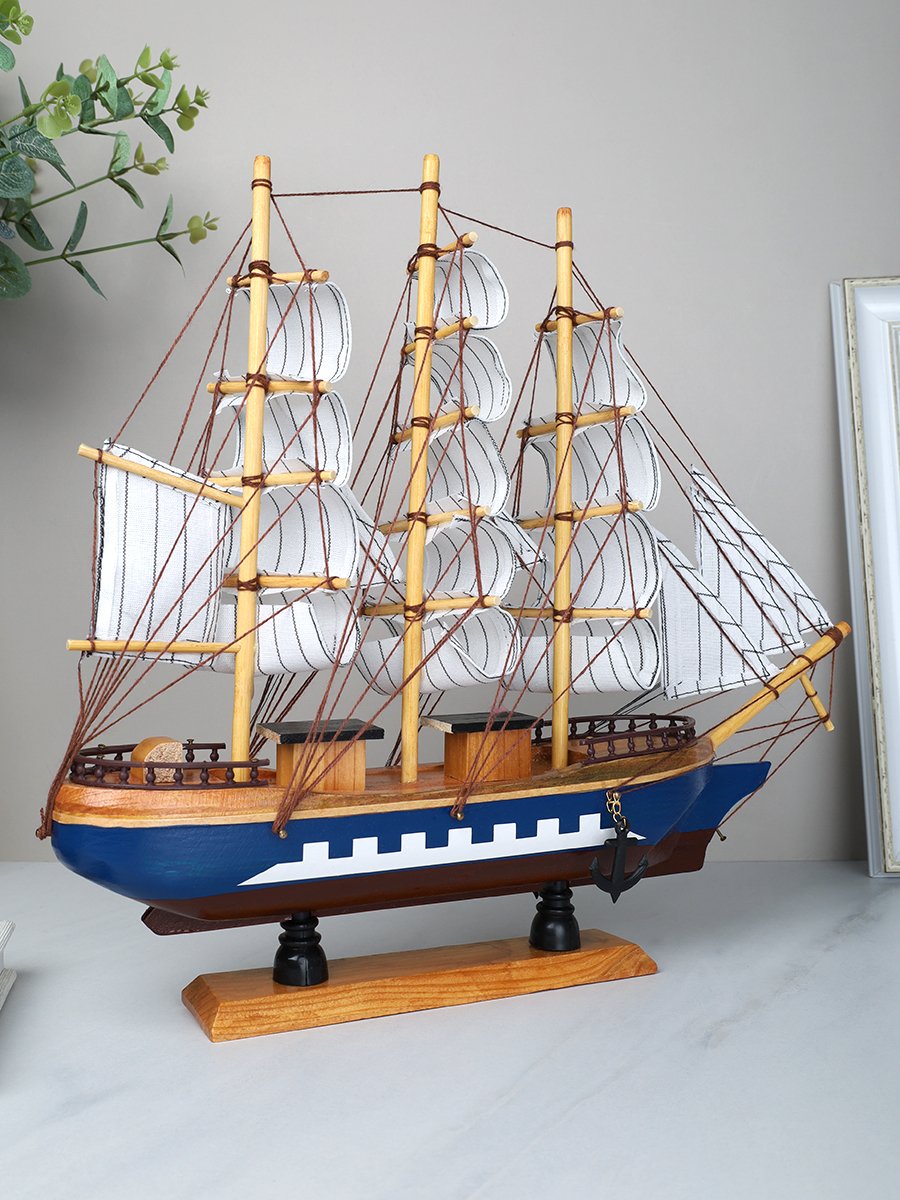Макет парусного корабля 36х38см / 9840 /уп 12/