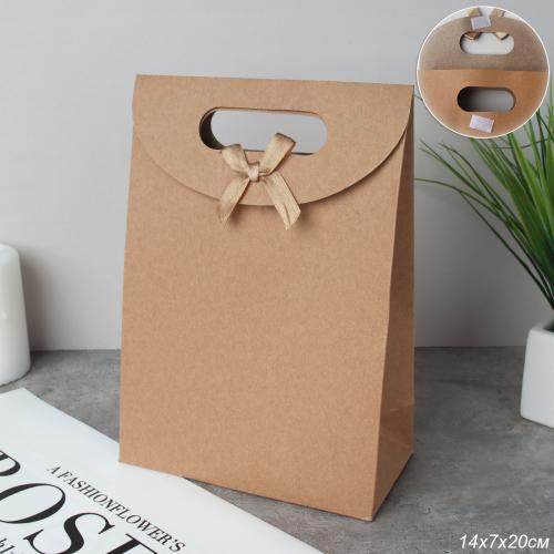 Коробка подарочная складная 20x14x7 см / 0519-3/B /уп 12/600/крафт