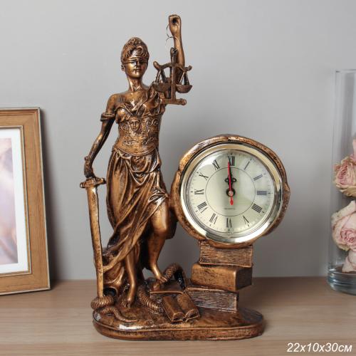 Часы статуэтка Фемида 30 см / 8002 /уп 12/*