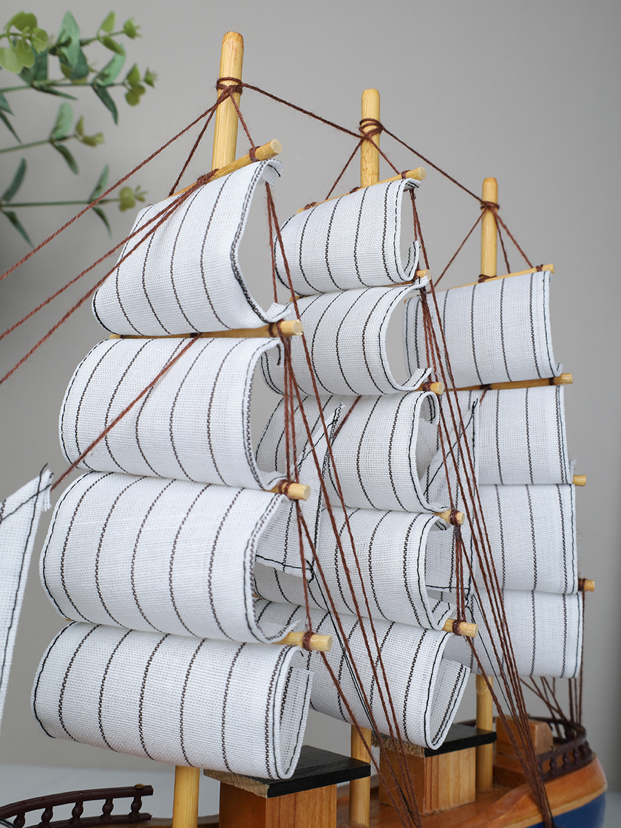 Макет парусного корабля 36х38см / 9840 /уп 12/