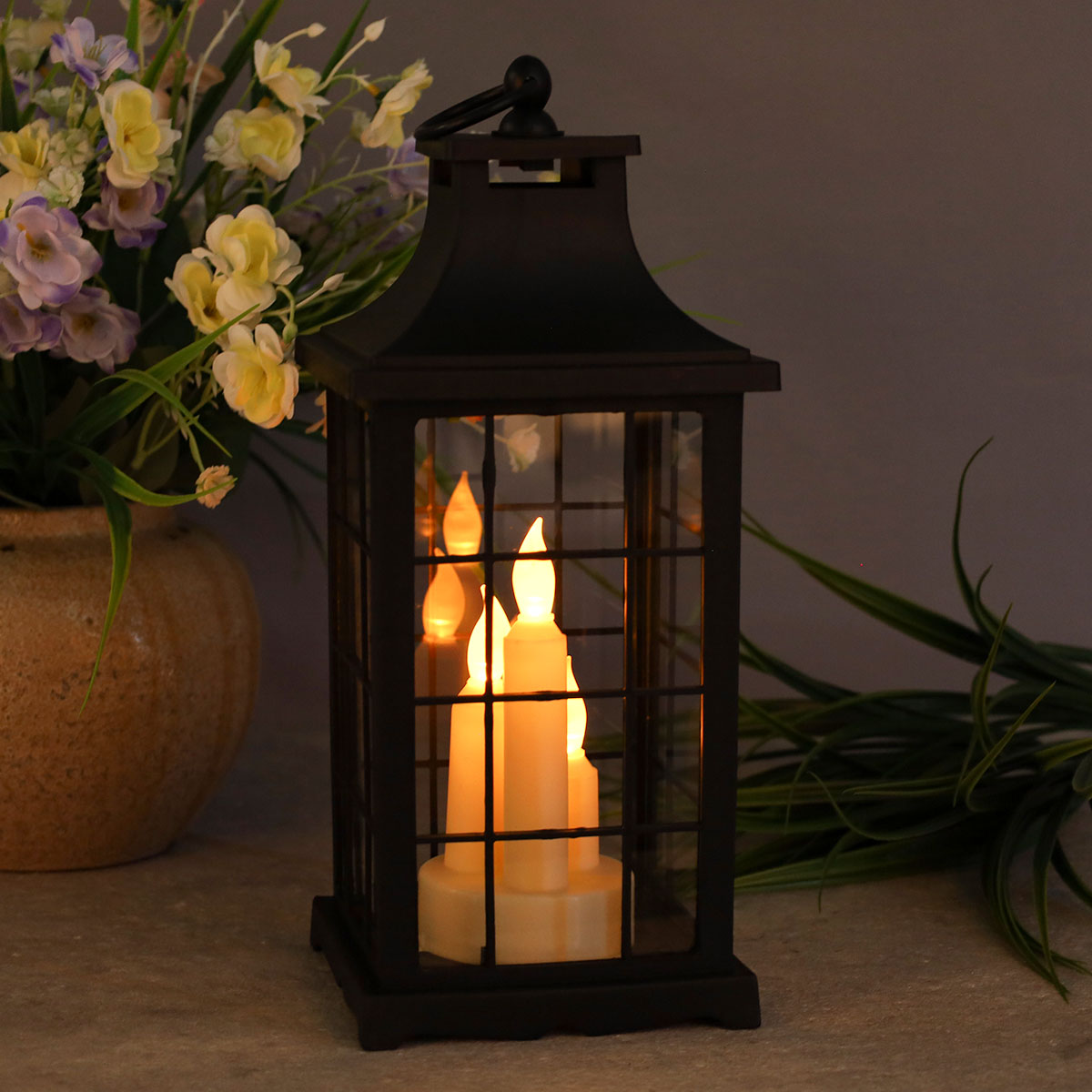 Светильник фонарь настольный 33 см три свечи / YR1369B /уп 24/от батареек