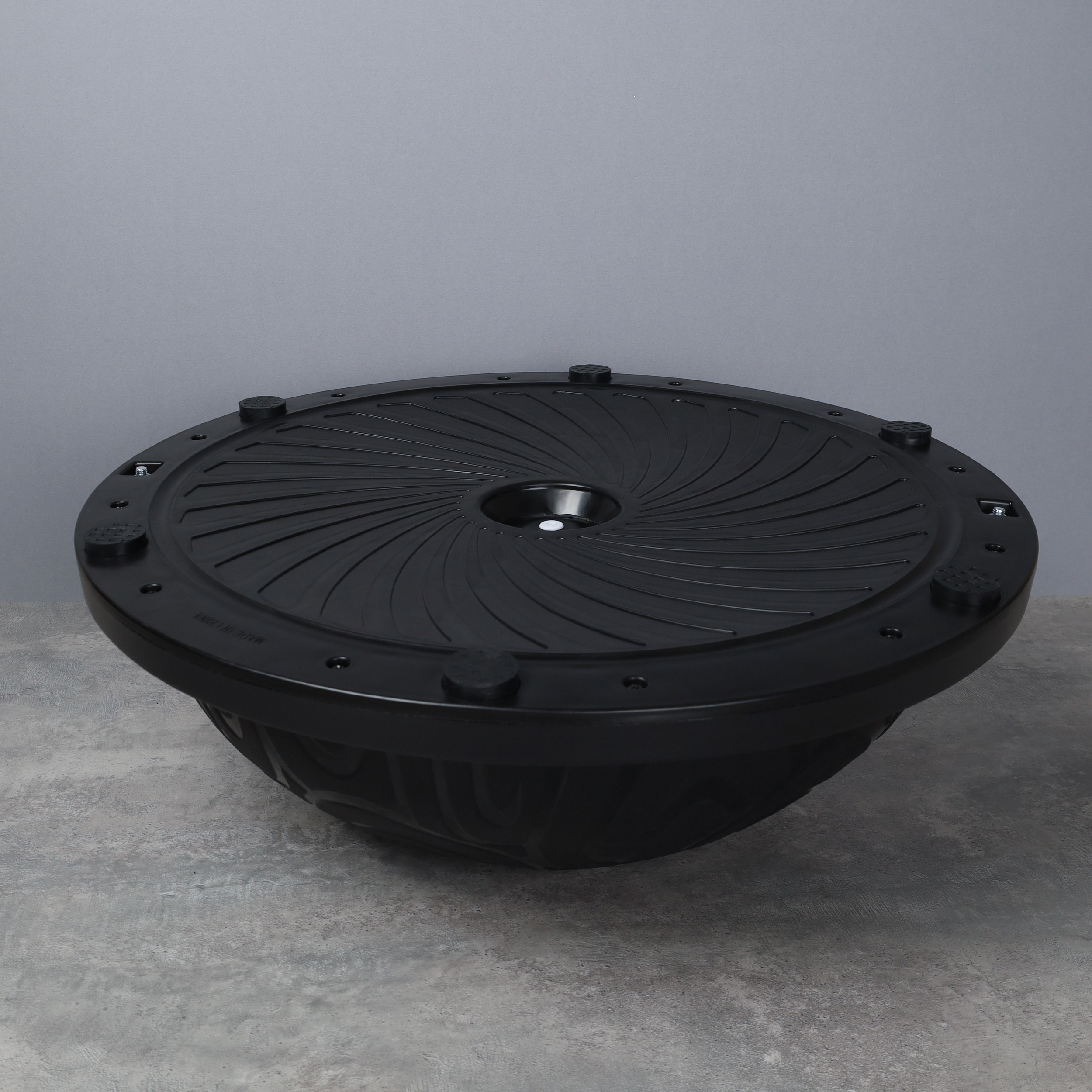 Полусфера балансировочная BOSU 46см Woohooo Curls эспандер, насос/ чёрный/ B46Cu-BL/ уп5