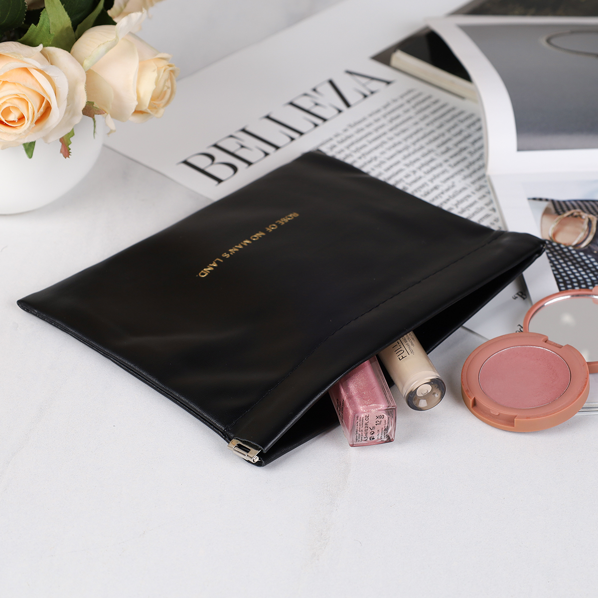 Косметичка 18х13 см черная / XN-002BL /уп 300/на магните