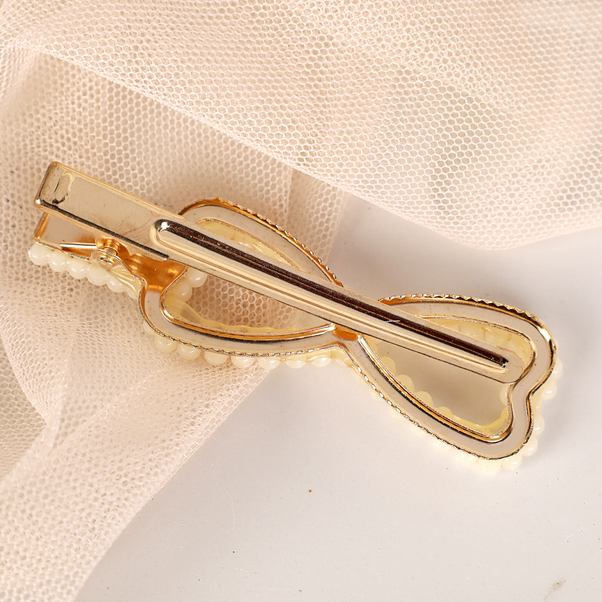 Заколка-зажим для волос Бант / NL-34 /жемчуг