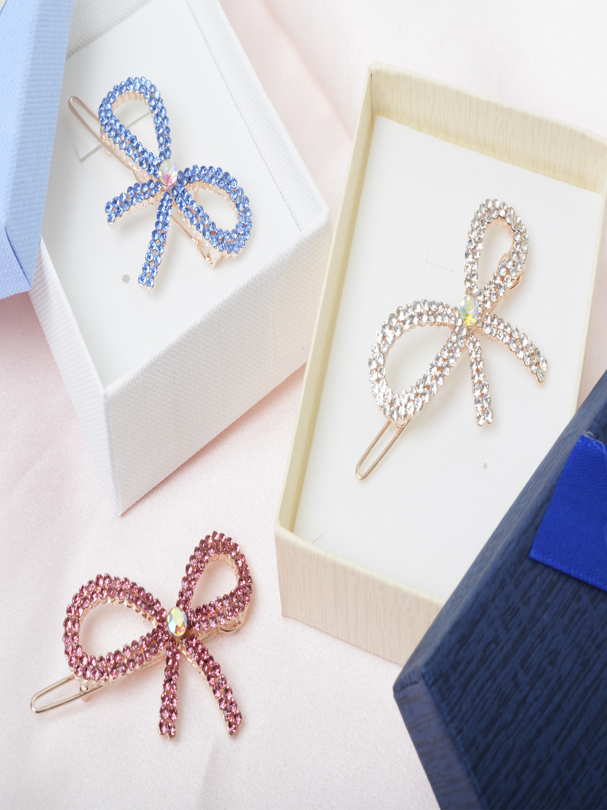 Заколка-зажим для волос 6 см Бант / GTN-11 /уп 12/стразы