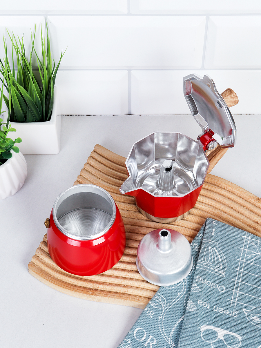 Кофеварка гейзерная 150 мл 3 чашки Красная / RX150-540 /уп 36/