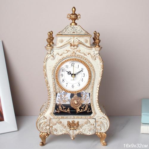 Часы настольные 28 см бежевые / 63317E /уп 18/ музыкальные