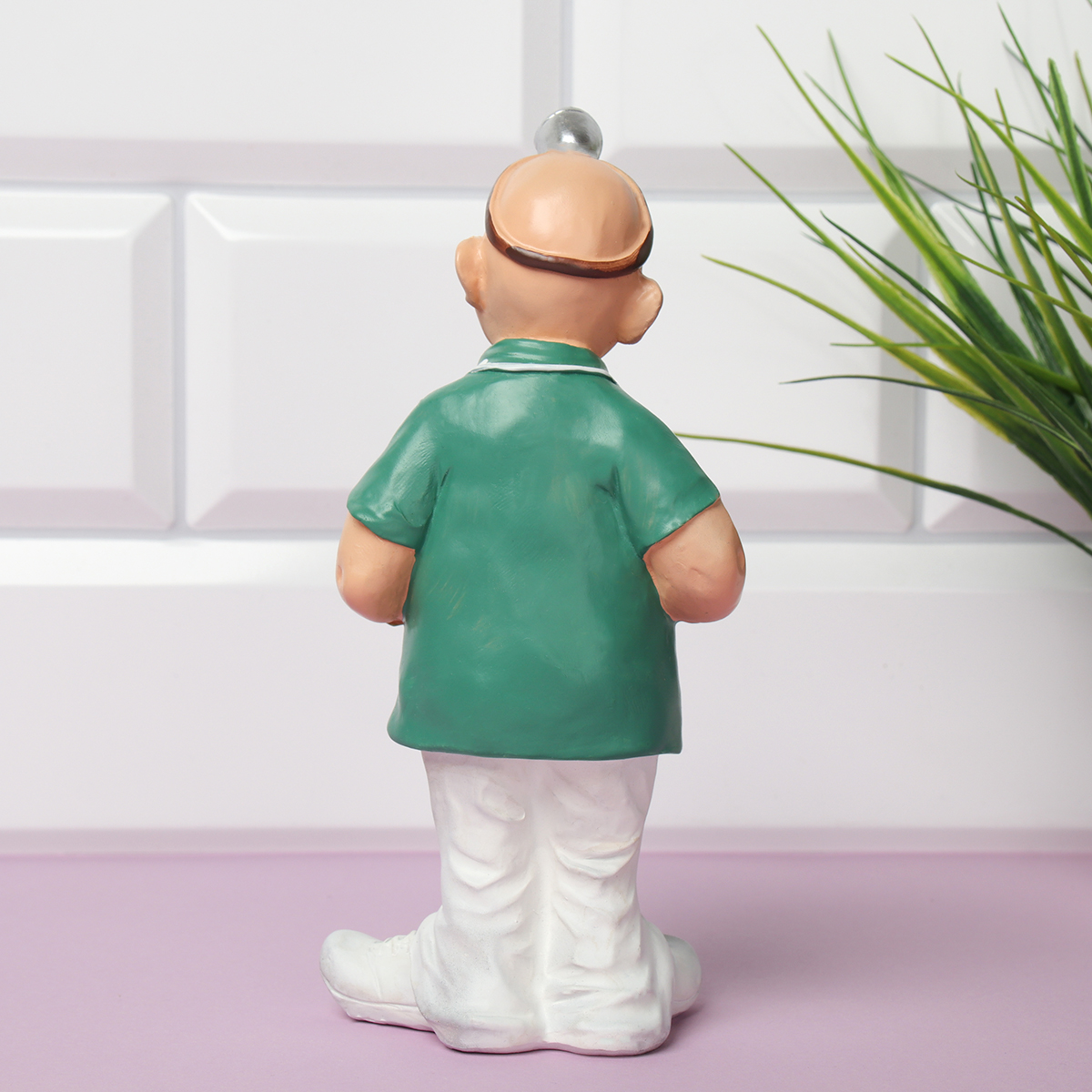 Фигурка Врач 16 см / 2048 /уп 72/