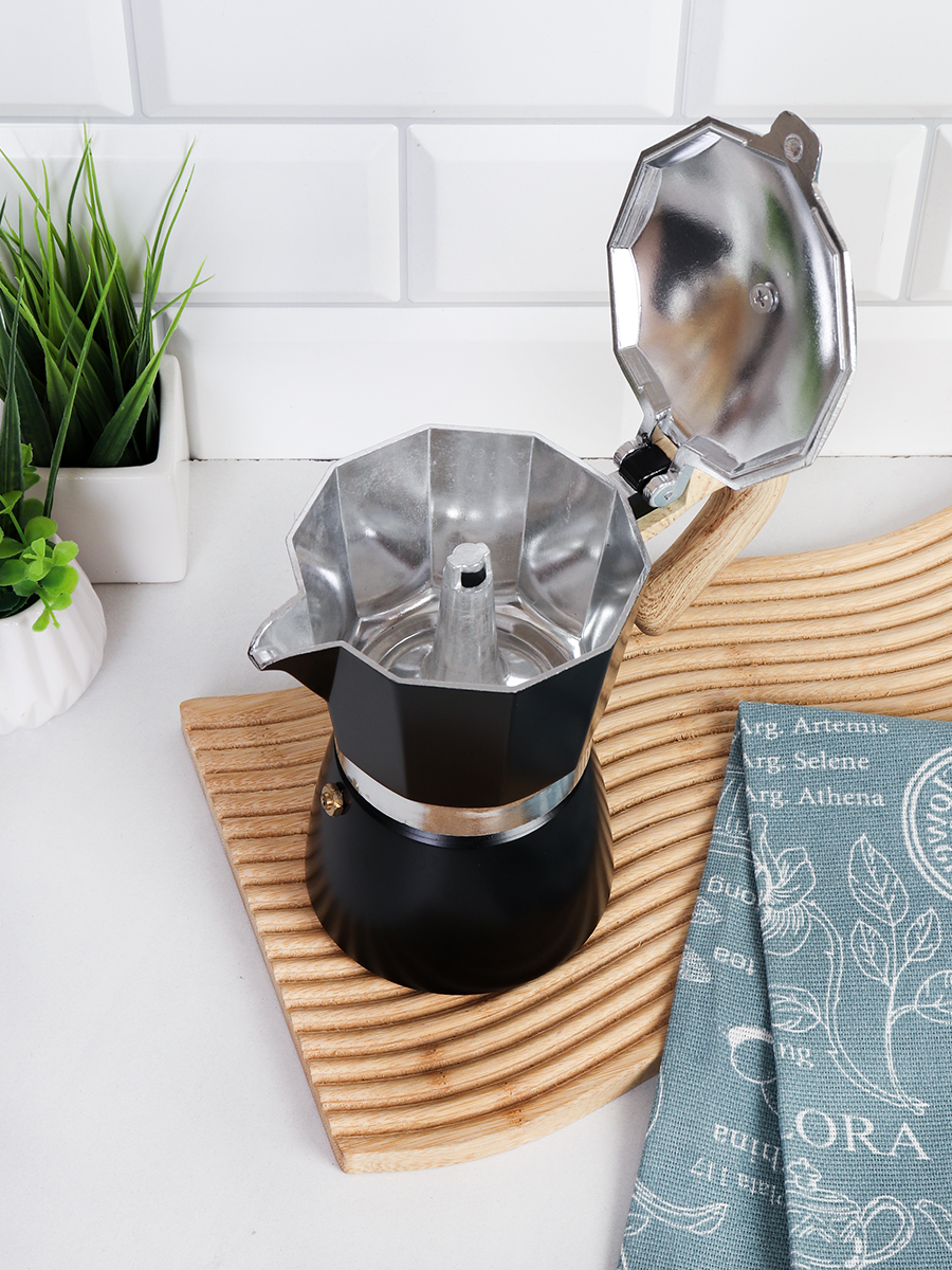 Кофеварка гейзерная 300 мл 6 чашек Черная / VX300-542 /уп 36/