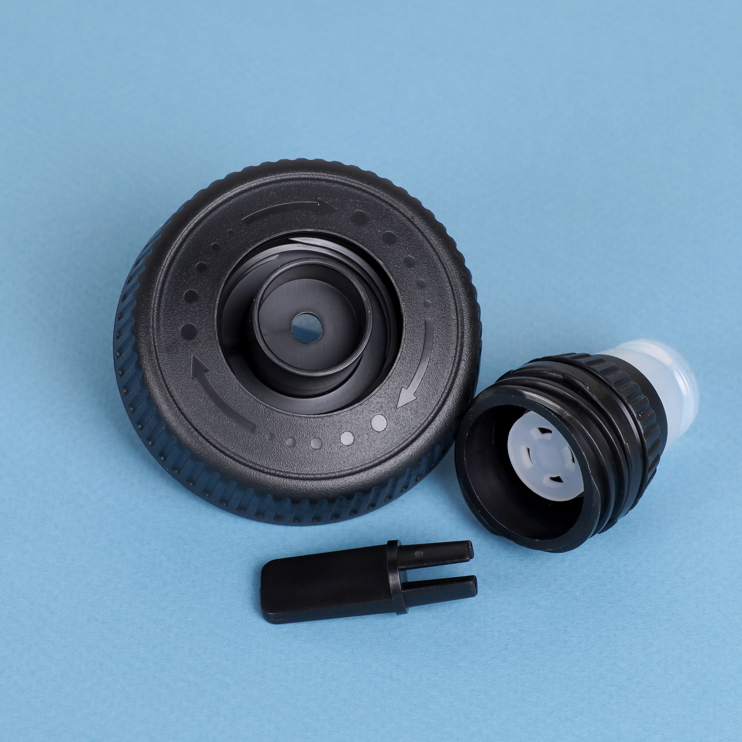 Бутылка для воды ZEON / WB225 / Пищевой PP / АNTI-SLIP / 750ML / Синий / уп100 / АКЦИЯ