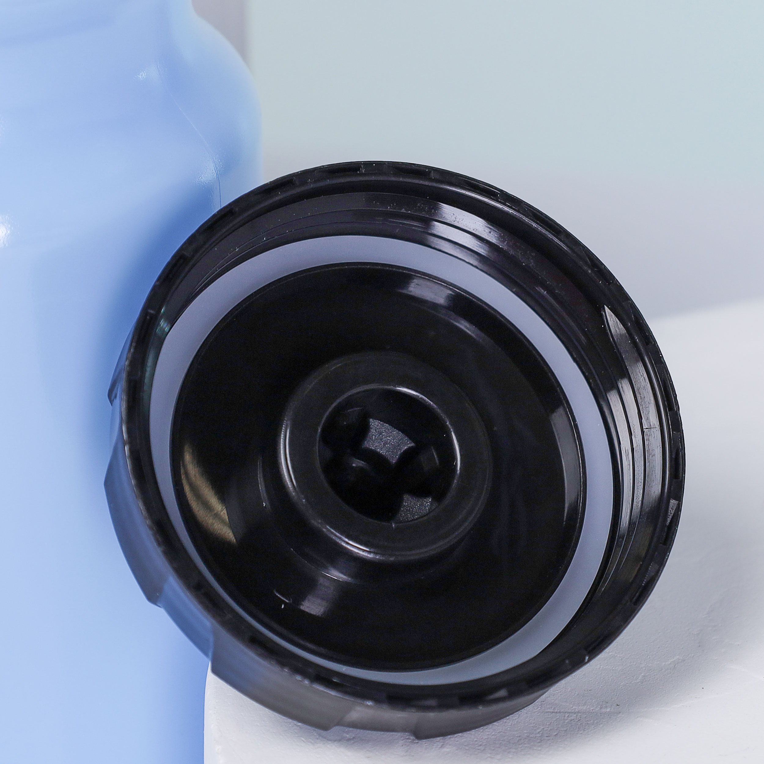 Бутылка велосипедная COMIRON RACE1 550ml / пищевой PP / Силиконовый клапан + уплотнитель / цвет Light blue / уп100 / АКЦИЯ
