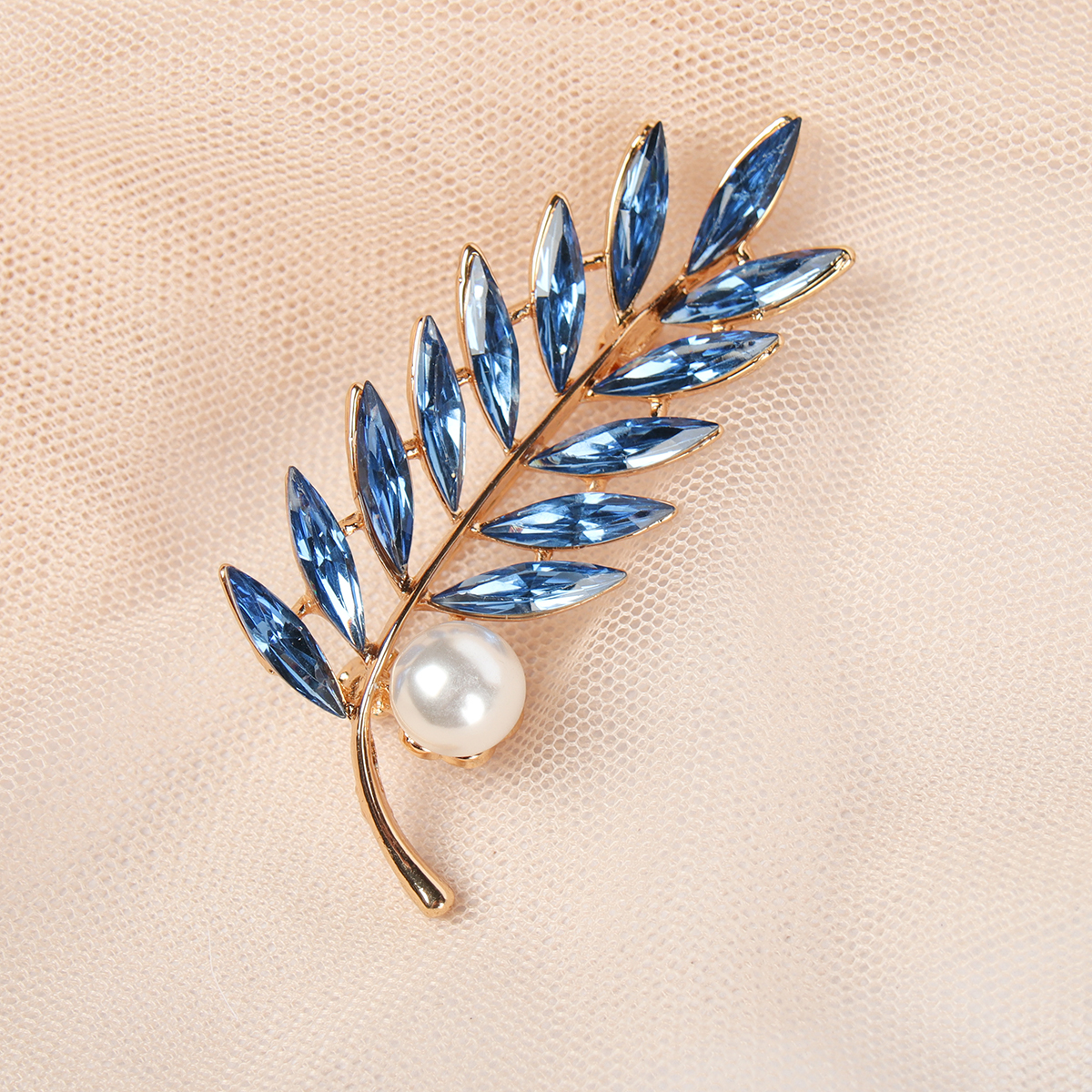 Брошь Букет 9 см / 38B-10-12 /уп 420/ с жемчугом (Бордовый)