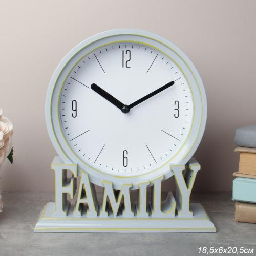 Часы настольные 18,5х20,5х6 см Семья / WS-F-2 /уп 40/