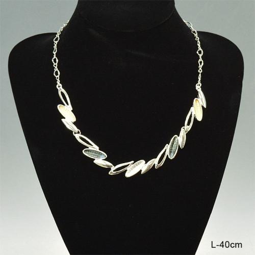 Ожерелье 40 см Листья  / 912-25 /уп 5/ 