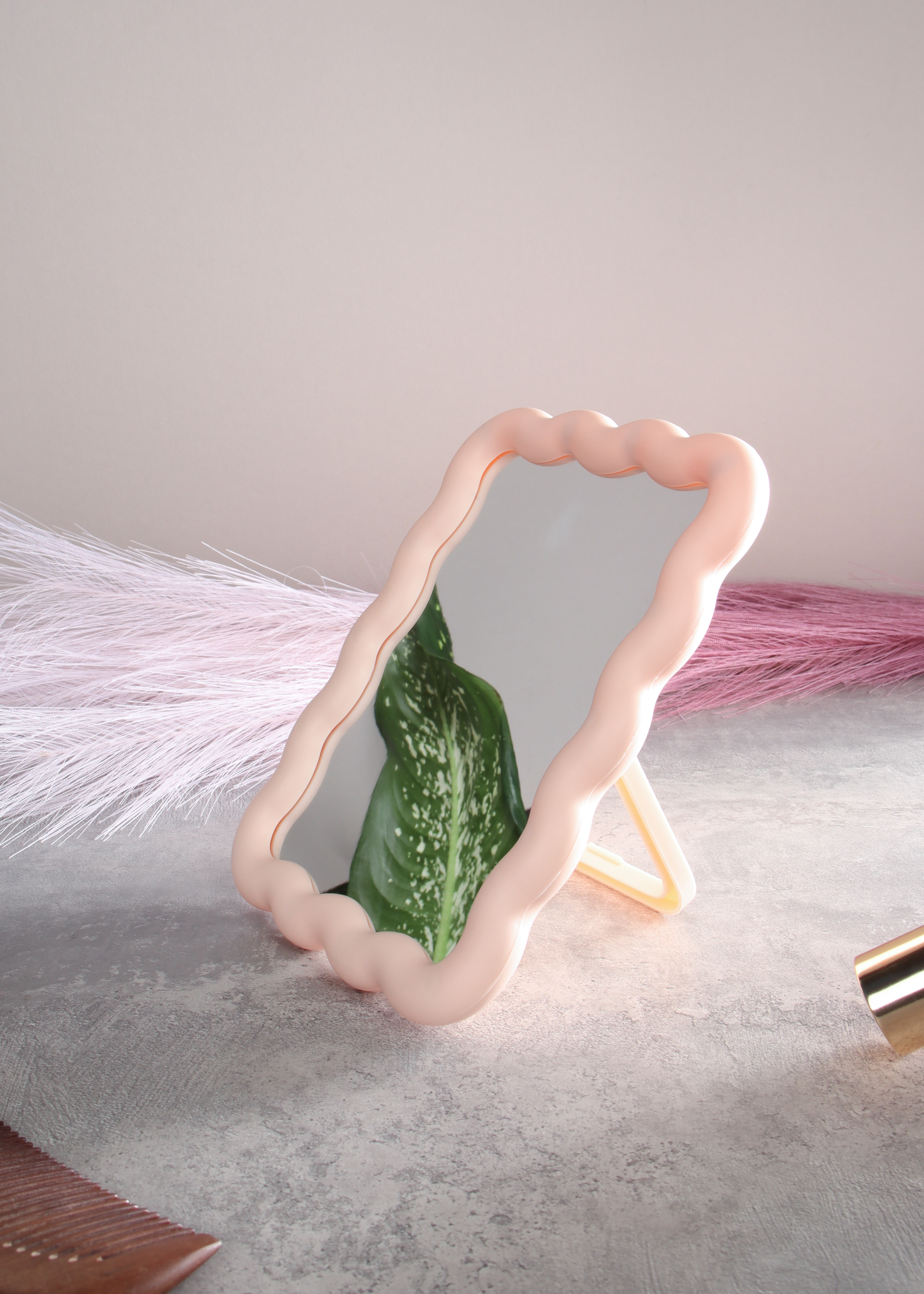 Зеркало настольное 14х18 см / 1044 /уп 60/пластик