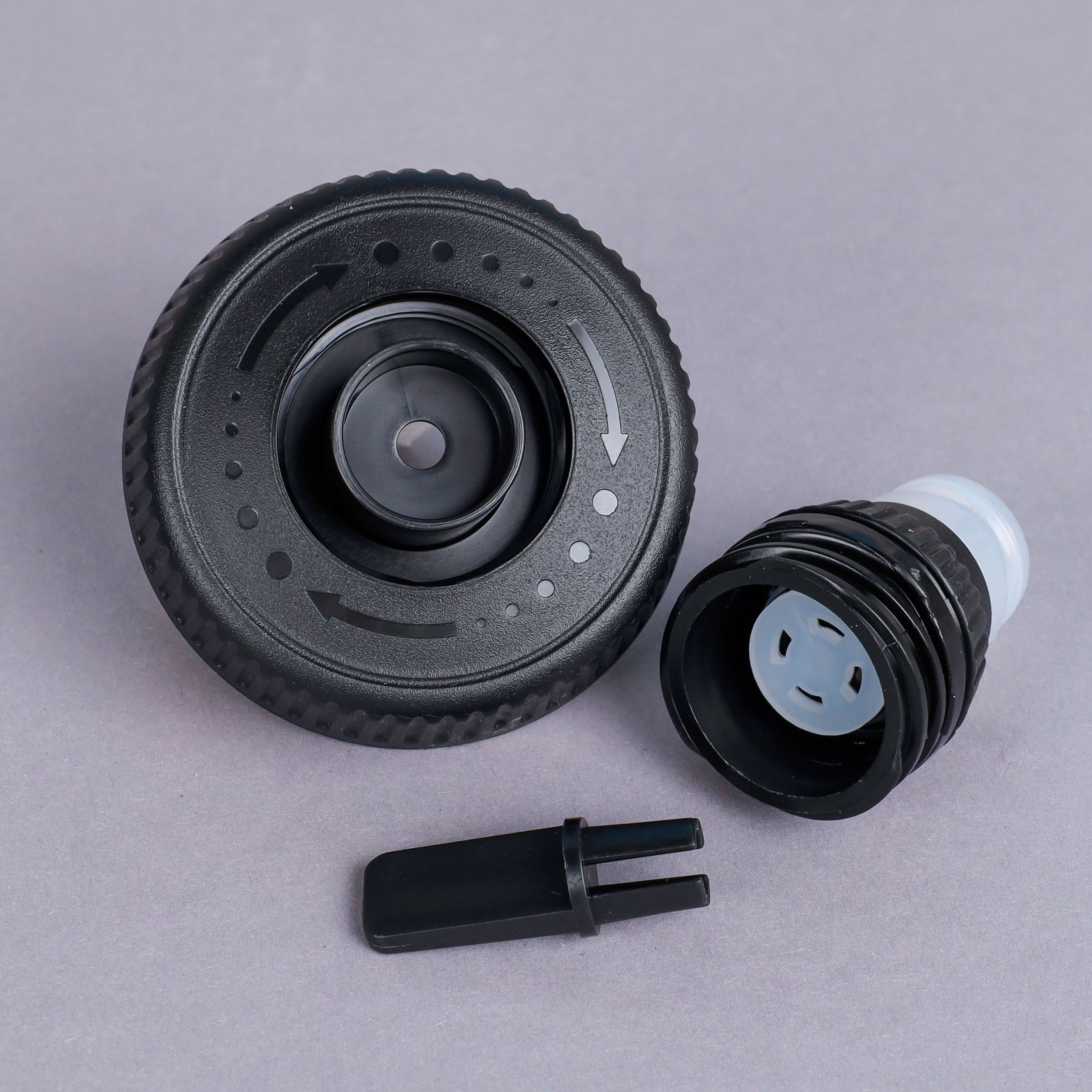 Бутылка для воды велосипедная ZEON WB230 гоночная, клапан NEW кэмэлбак, пищевой hi-quality PP, 700ML цвет green/уп100