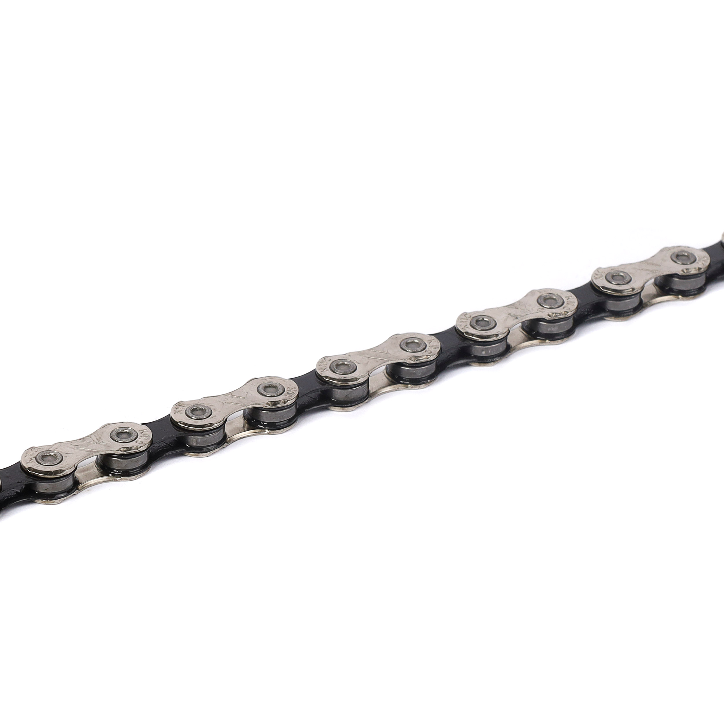 Велосипедная цепь KMC 11 speed. X11. 1/2"x11/128"116звеньев. Asymmetrical 
chamfering. 100% Compatibility. С замком./уп 30/