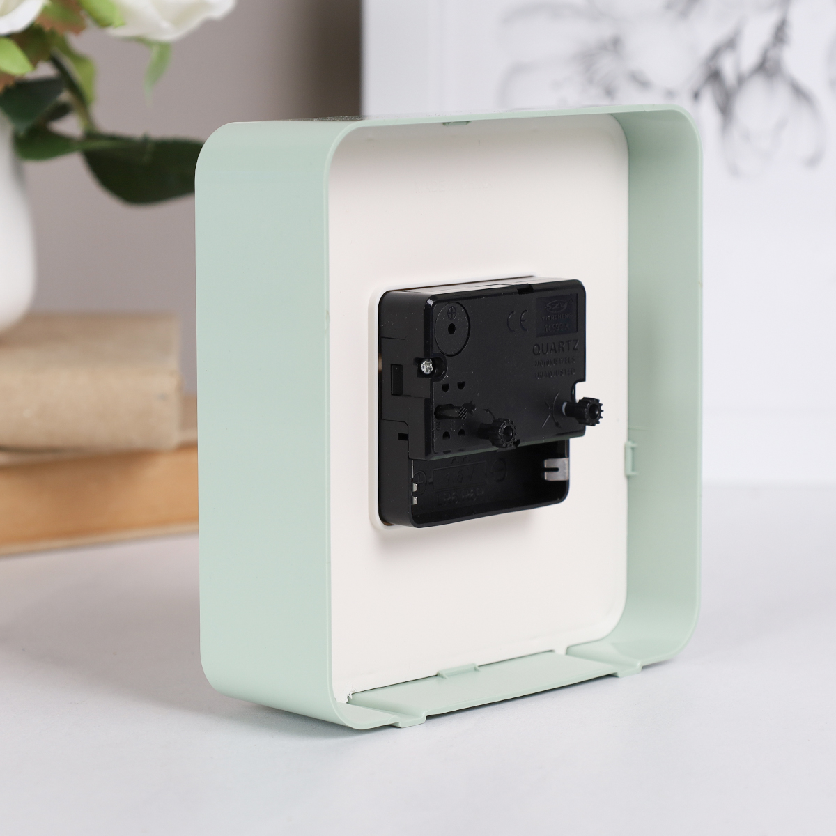 Будильник 13х4х13 см / 66283 /уп 120/ 