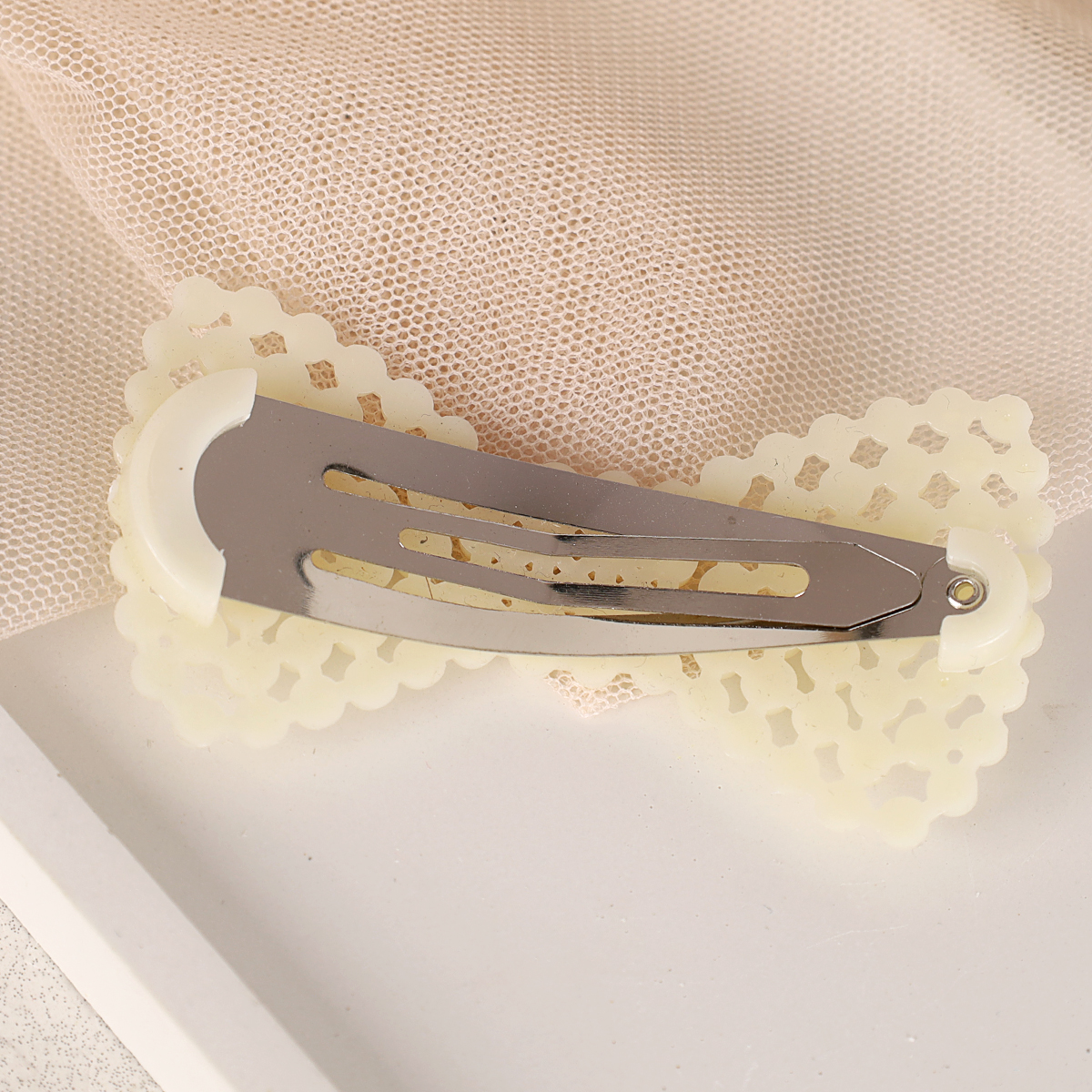 Заколка-зажим для волос Тик-Так Бант / NL-31 /жемчуг