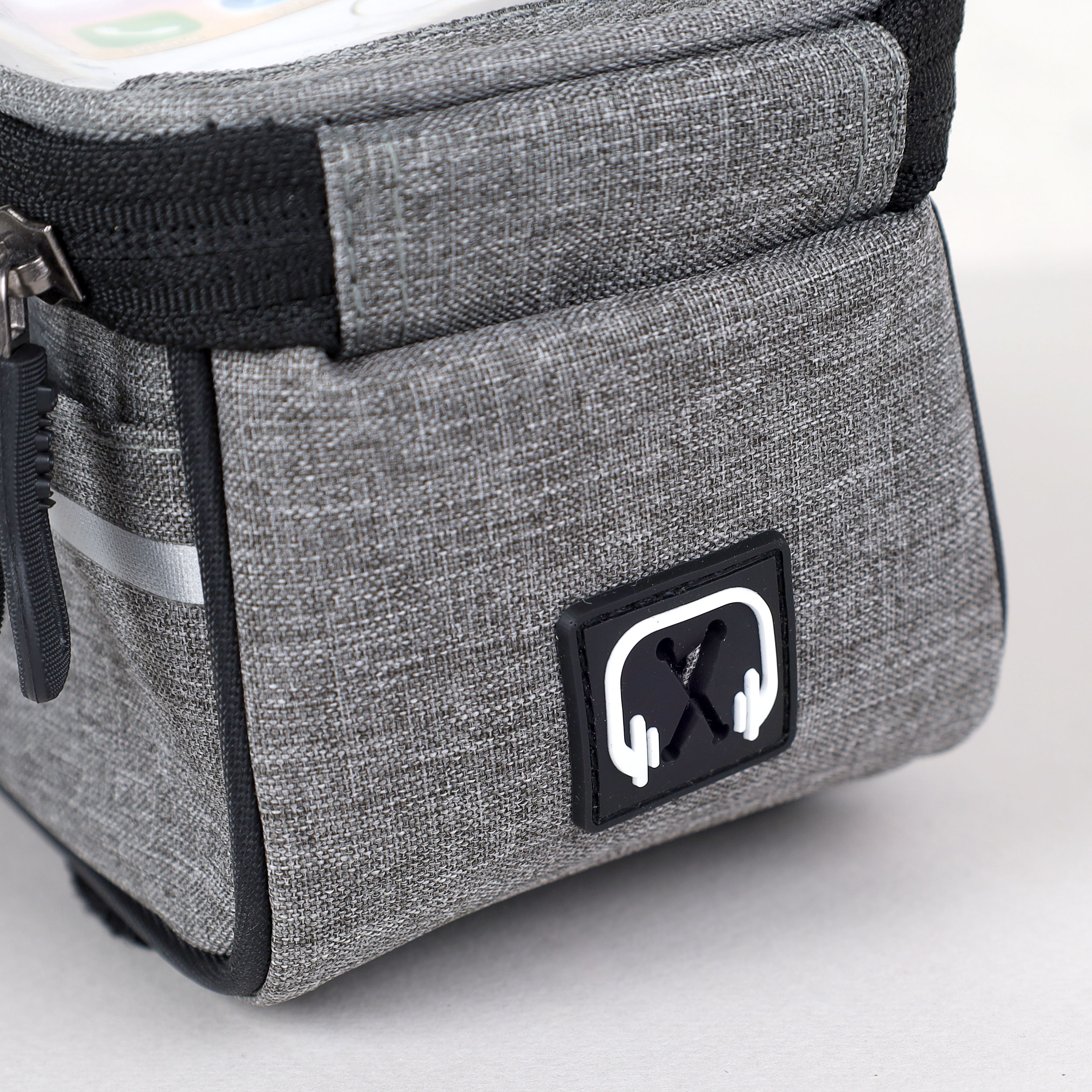 Сумка велосипедная на раму BICYCLE SOUL, с отделением для смартфона 6.0", основной отсек на молнии, серая, 21x10.5x9см. /уп 50/