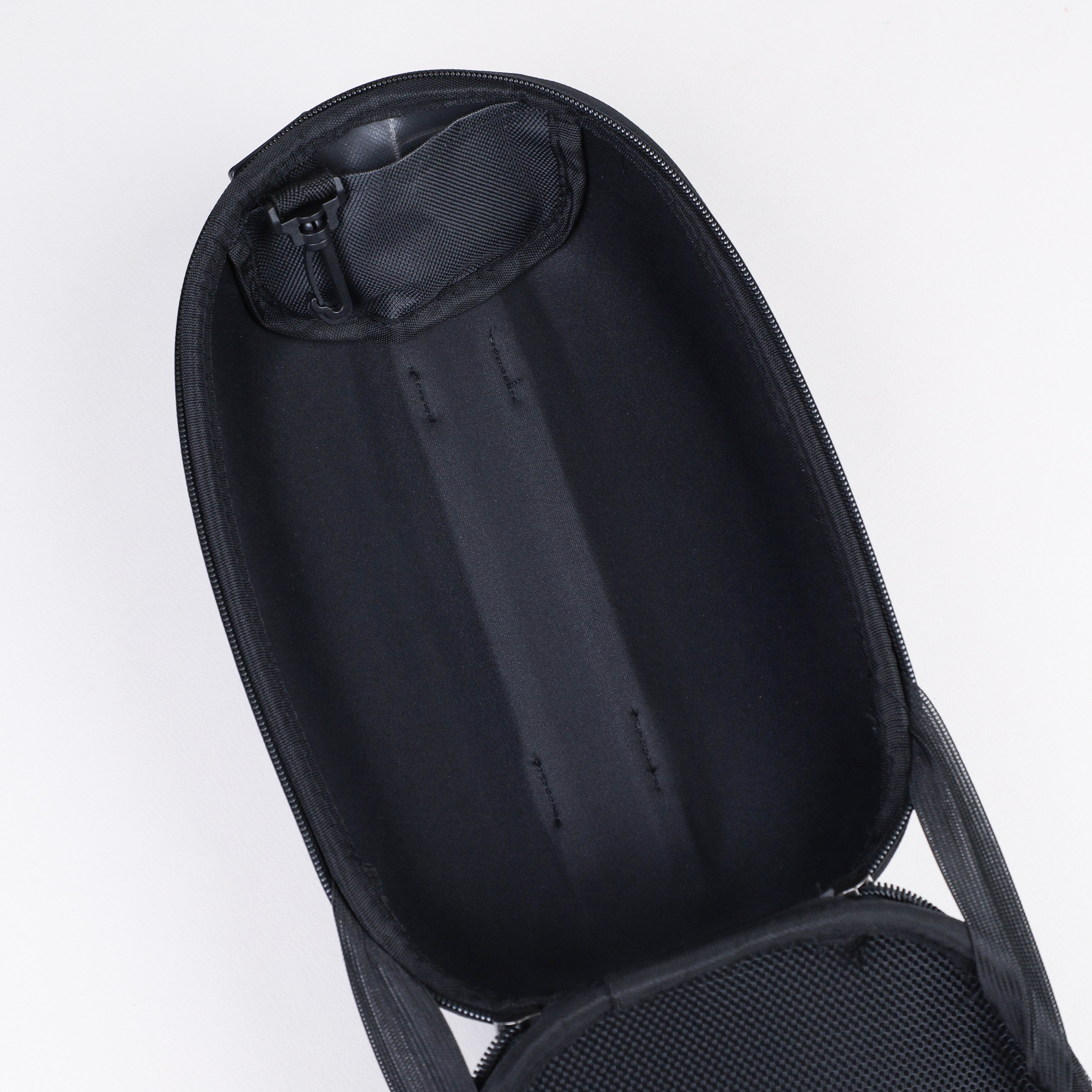 Сумка для электросамоката, скутера BICYCLE SOUL, жесткий тканевый корпус. 30*14*16.5см. /уп 24/