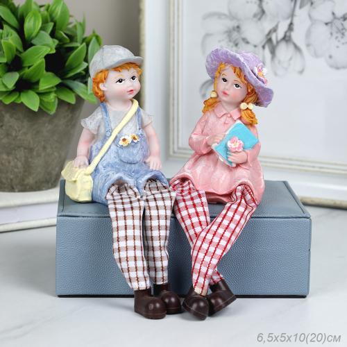 Фигурка Мальчик/Девочка висячие ножки 2 штуки набор / 2003 /уп 96/А