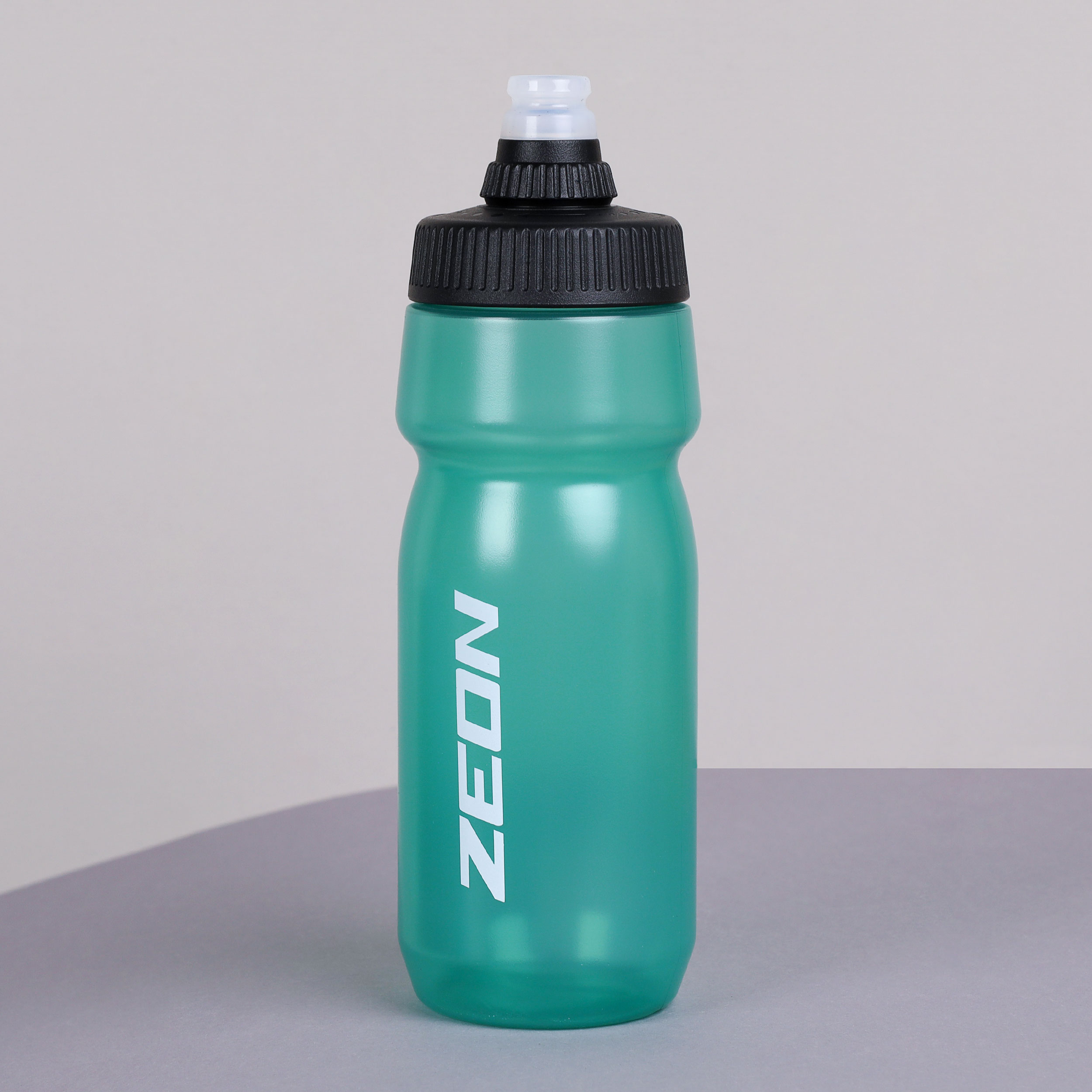 Бутылка для воды велосипедная ZEON WB230 гоночная, клапан NEW кэмэлбак, пищевой hi-quality PP, 700ML цвет green/уп100