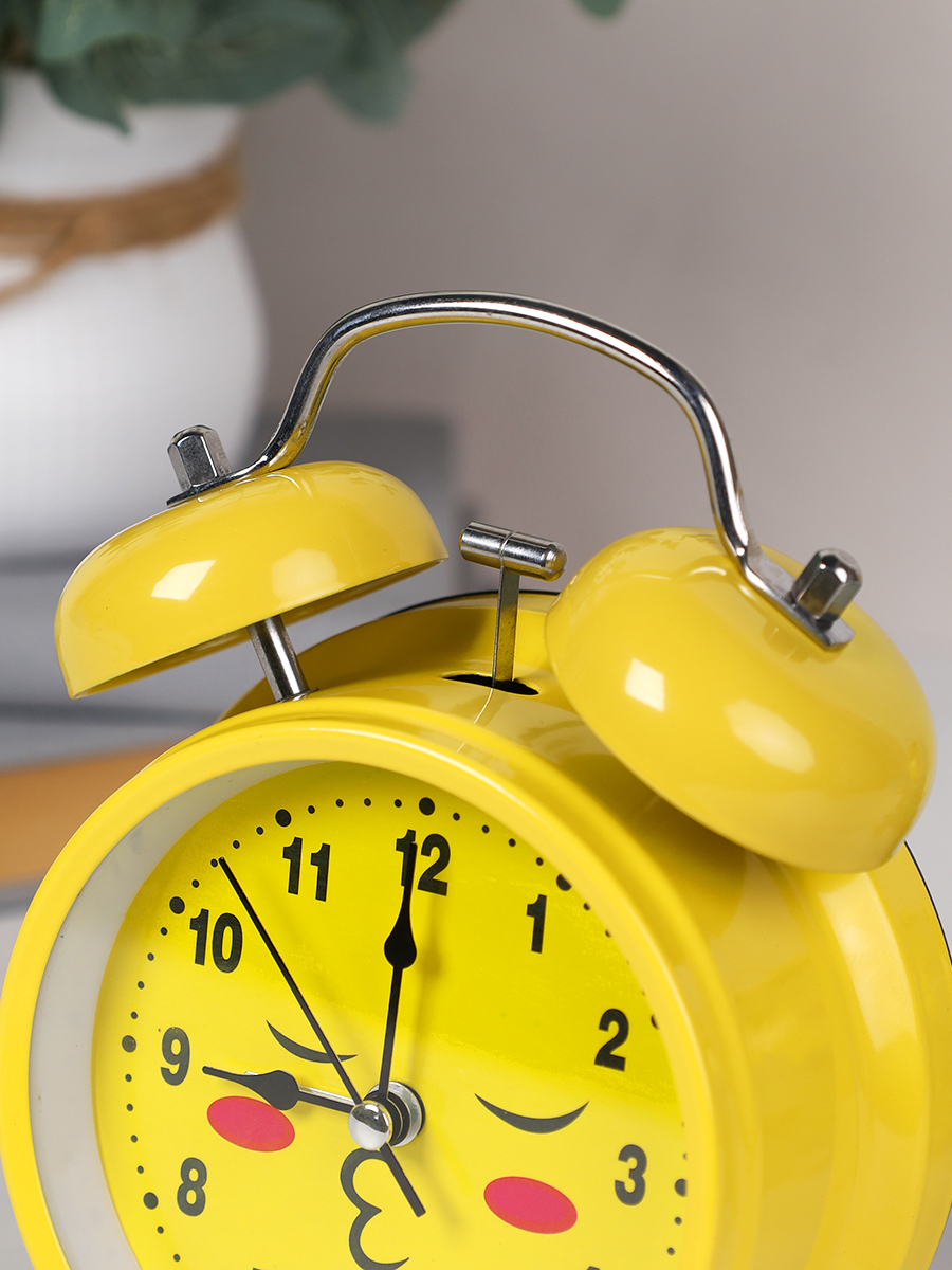 Будильник Смайлик 16 см / 668-4 /уп 60/ 737945