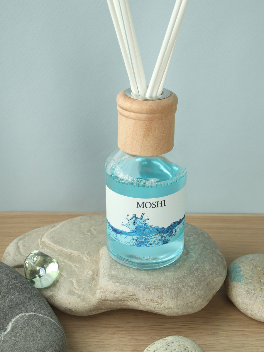 Жидкий ароматизатор с диффузором 100 мл ( Ягоды, море, лаванда, лимон )/ AF036 /уп 12/48/серия MOSHI