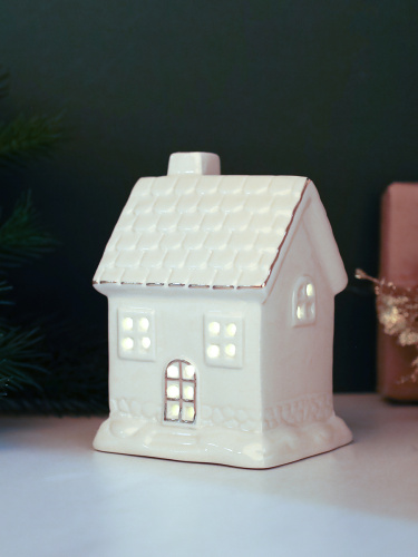Фигурка Домик с подсветкой 10 см новогодний / FP23566 /уп 72/LED