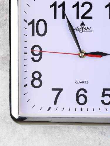 Часы настенные 25х25 см / 2079-1 /уп 40/серебро