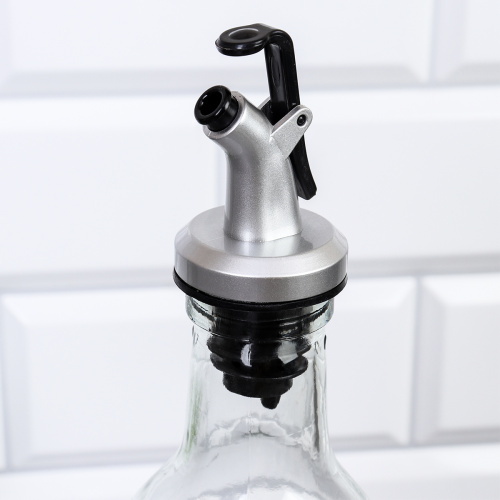 Емкость с дозатором для жидких специй 500 мл / YF-1043 /уп 50/