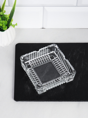 Пепельница стеклянная 10 см / YG1016-4H /уп 72/