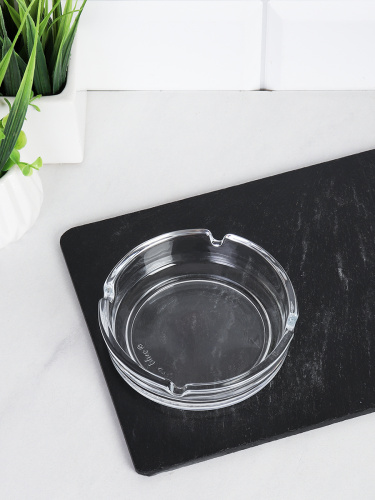 Пепельница стеклянная 10 см / YG1019 /уп 72/