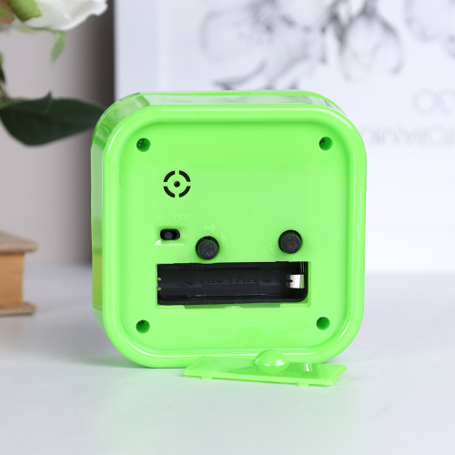 Будильник 3,8x9.5 см / 806-1 /уп 200/ 