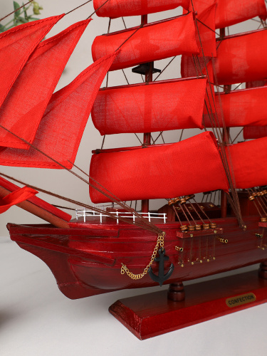 Макет парусного корабля 60х52 см / A26658-60 /уп 4/красный парус