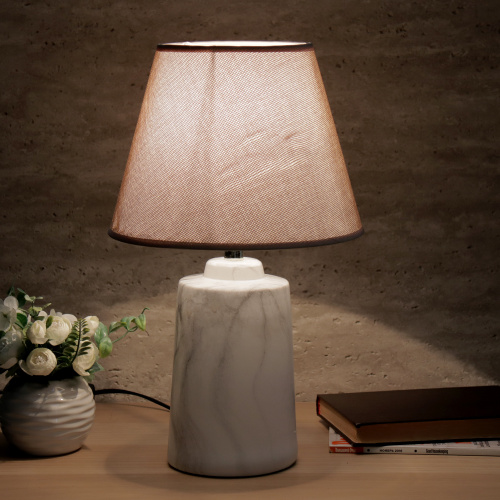 Светильник настольный 41 см / M005 /уп 24/А