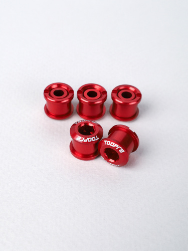 Бонки алюминиевые TOOPRE CN-02 12х12х9.6mm болт + гайка 8.5мм высота для крепления передних звёзд к системе шатунов. Набор 5 штук. Красный