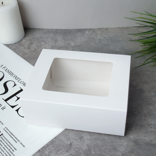 Коробка подарочная складная 14х11х5,2 см / W1411 /уп 12/600/белая