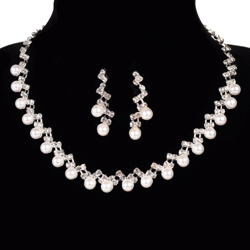 Колье со стразами и серьги гвоздики 3 см / 6395 /уп 12/серебро/жемчуг