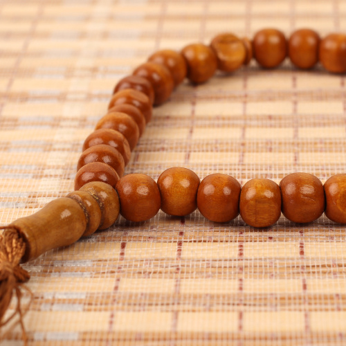 Четки мусульманские 33 бусины 10мм / MА54 /уп 10/300/светло коричневый