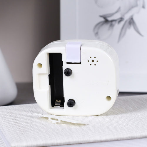 Будильник 7x8 см / XD964 /уп 200/ плавный ход / микс